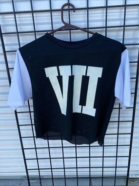 Black & White Mesh Jersey Top with Bold 'VII' Graphic